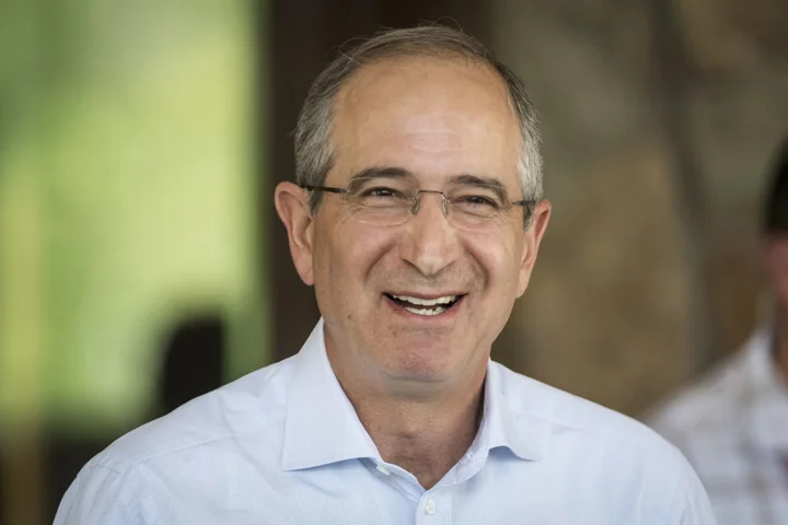 Comcast's CEO Is Considering His Next Big Move In the Transforming Media Landscape