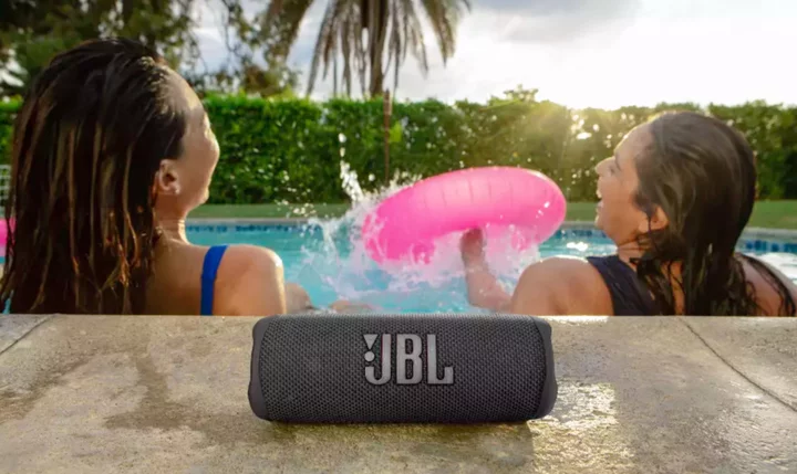 Get ready for pool season with the JBL Flip 6 portable speaker on sale at Amazon