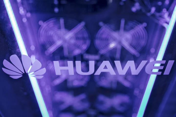 China Accuses US of Hacking Huawei Servers as Far Back as 2009